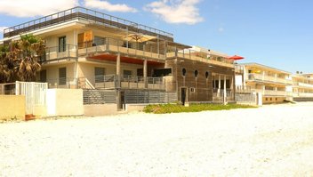 Maisons de vacances en bord de plage.